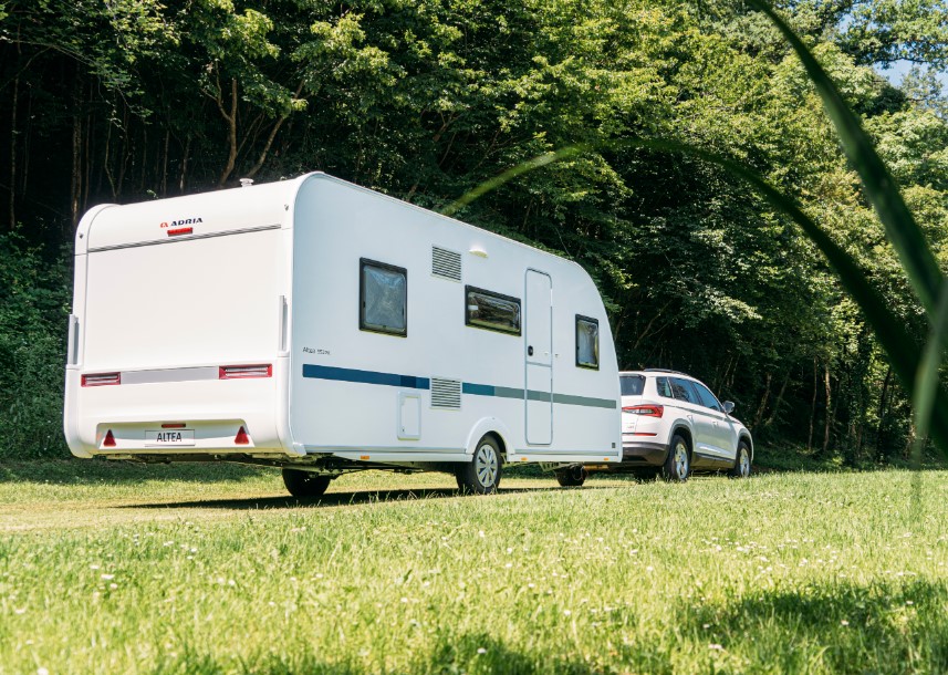 Caravan Adria Altea 542 PK  vai līdzīgs